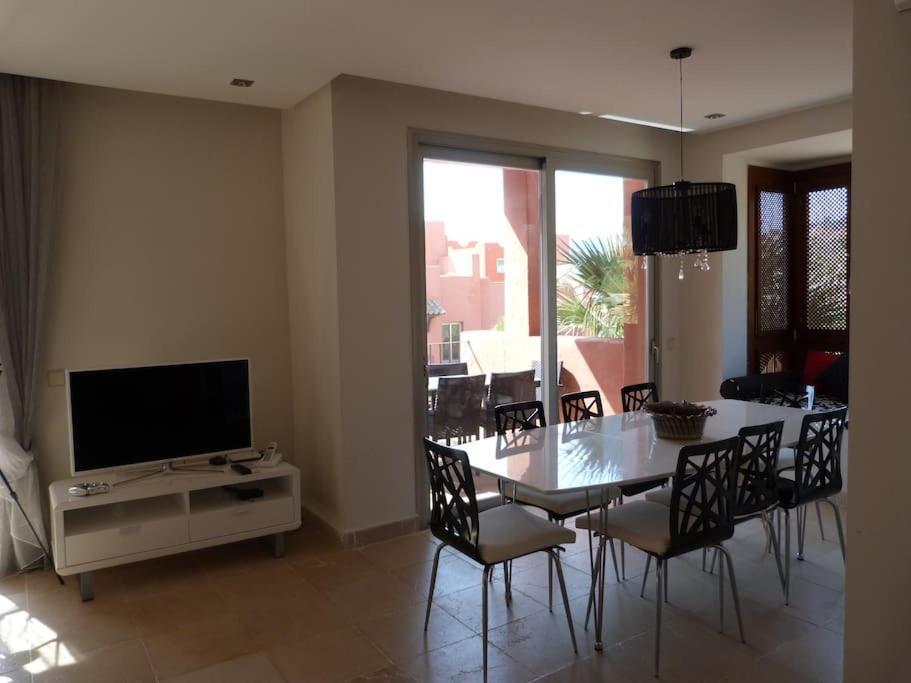 Luxurious Townhouse With Sea Views Villa Manilva Eksteriør bilde