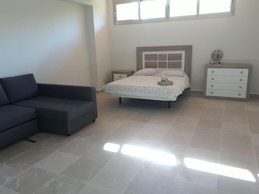 Luxurious Townhouse With Sea Views Villa Manilva Eksteriør bilde